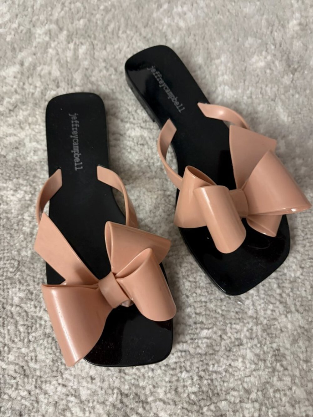 Jeffrey Campbell Bow Sandals Size 6 NEVER WORN